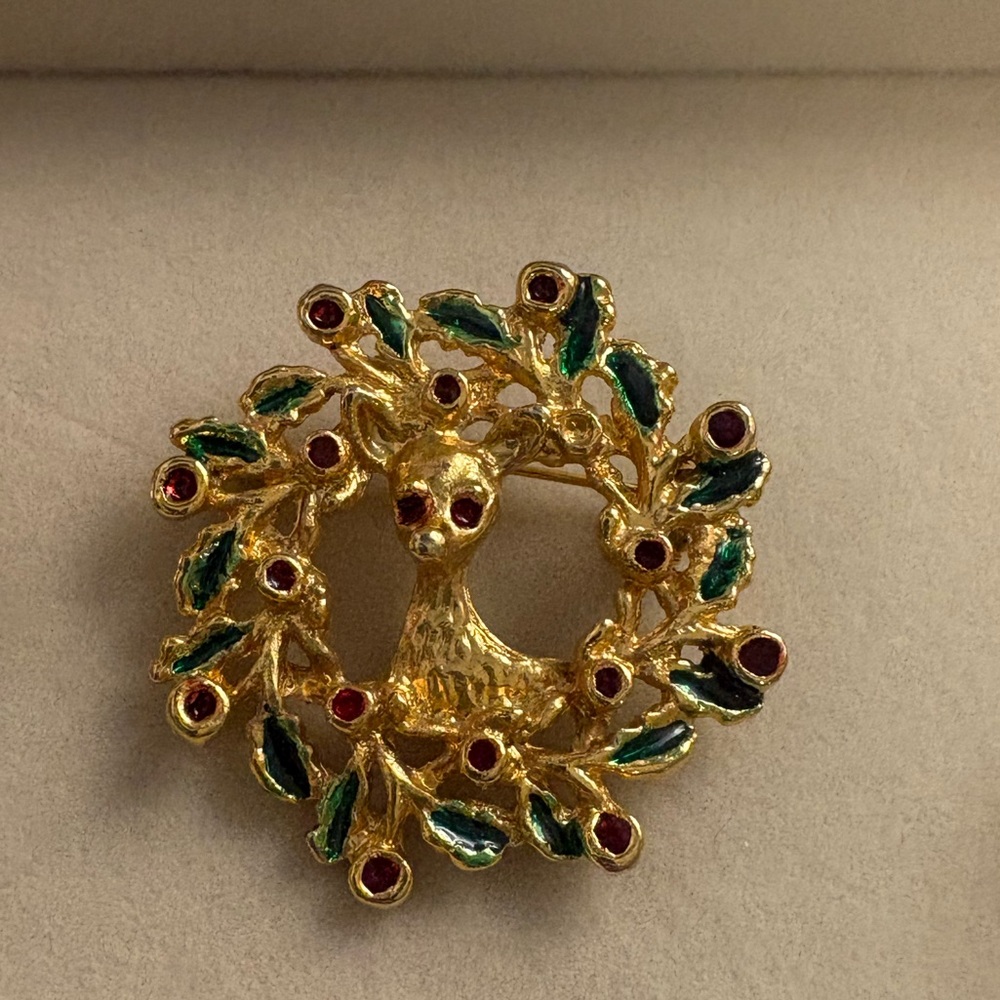 Deer In Wreath Brooch
